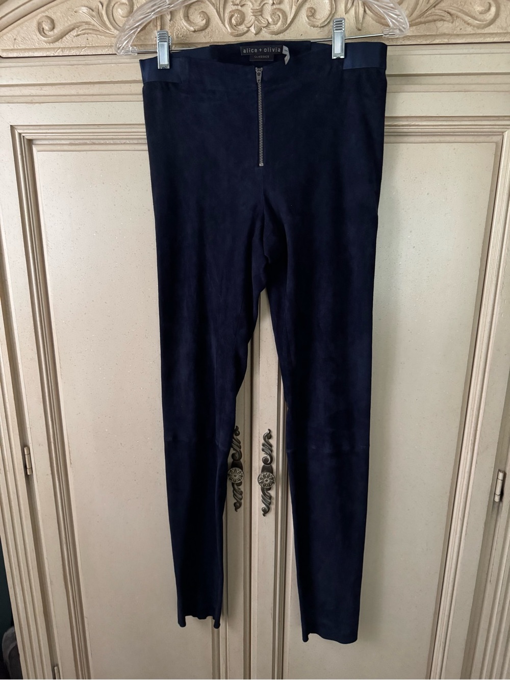 Skirt Subcategory Identification